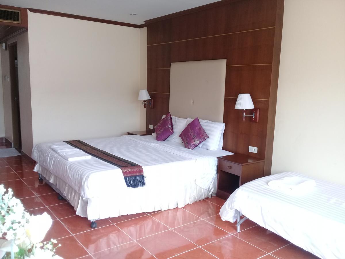 Ban Tyrol Hotel Patong Exterior foto