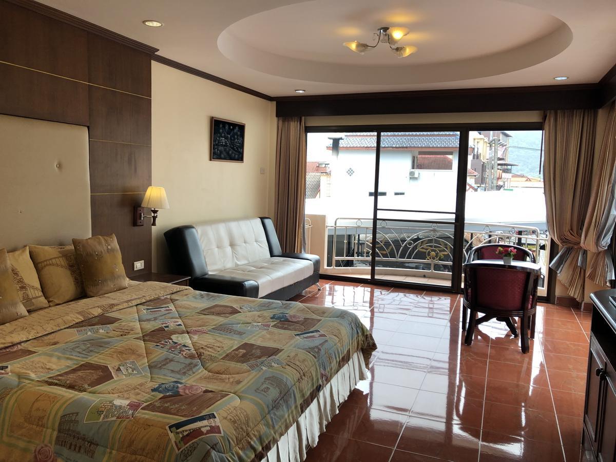 Ban Tyrol Hotel Patong Exterior foto